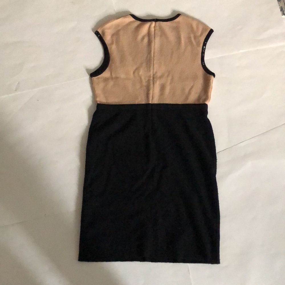 Tory Burch L Dress Black Tan Wool Soft Stretchy Bead Trim Cut out Zip Excellent - Picture 6 of 8